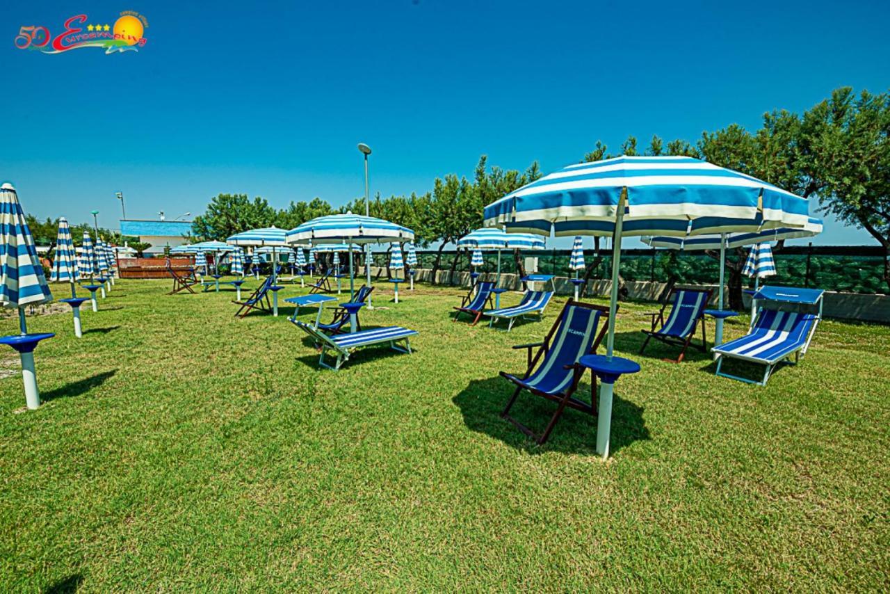 Club Del Sole Roseto Degli Abruzzi Easy Camping Village Dış mekan fotoğraf