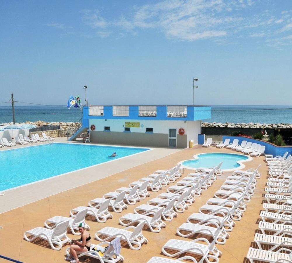 Club Del Sole Roseto Degli Abruzzi Easy Camping Village Dış mekan fotoğraf