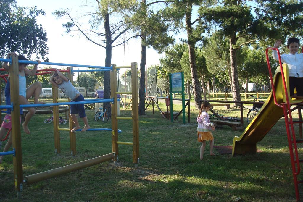 Club Del Sole Roseto Degli Abruzzi Easy Camping Village Dış mekan fotoğraf